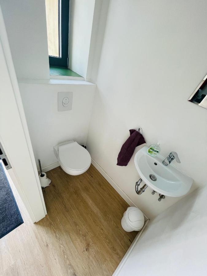 Zentrale Ruhige Ferienwohnung In Berlin Berlim Exterior foto
