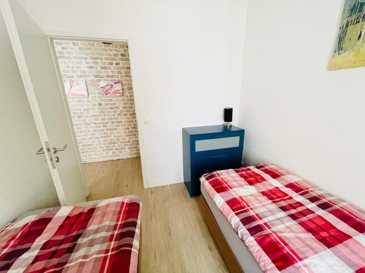 Zentrale Ruhige Ferienwohnung In Berlin Berlim Exterior foto