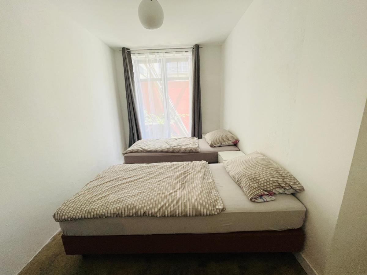 Zentrale Ruhige Ferienwohnung In Berlin Berlim Exterior foto