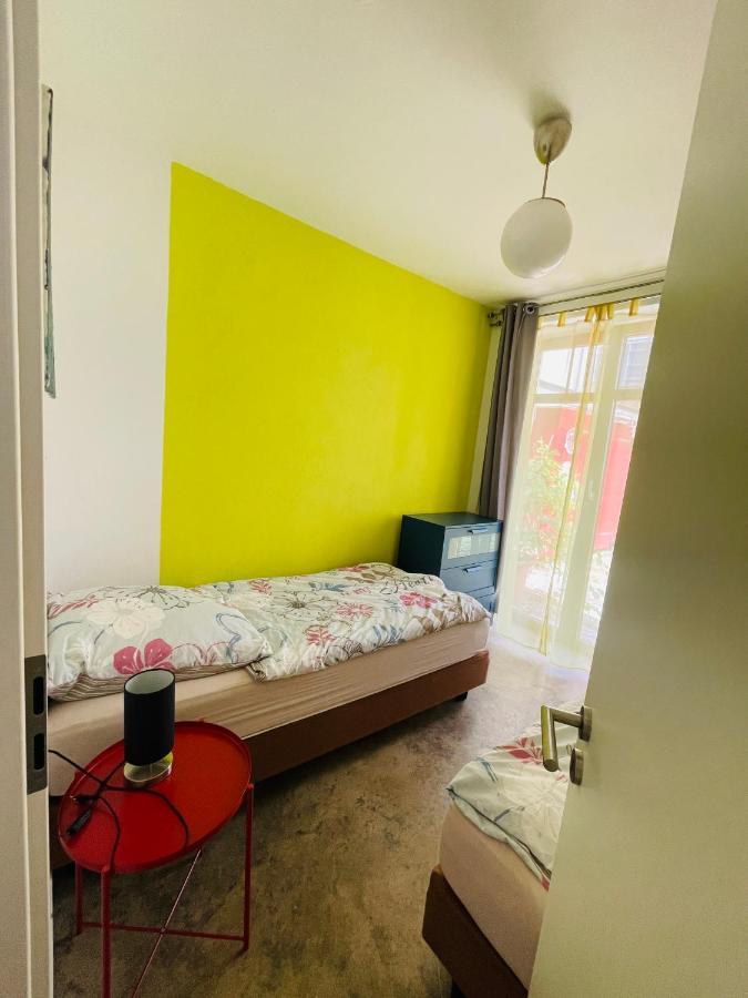 Zentrale Ruhige Ferienwohnung In Berlin Berlim Exterior foto