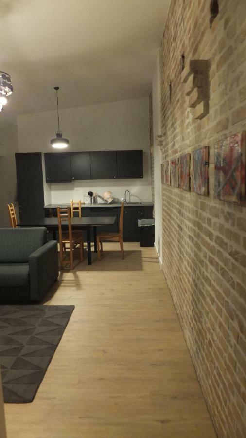 Zentrale Ruhige Ferienwohnung In Berlin Berlim Exterior foto